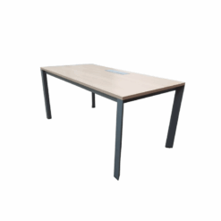 Bureau droit beige