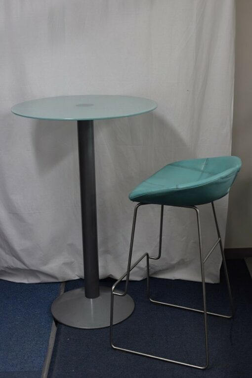 Table haute en verre