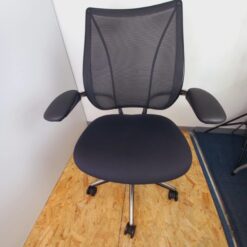 Humanscale Liberty Task