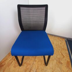 Chaise visiteur Steelcase Think