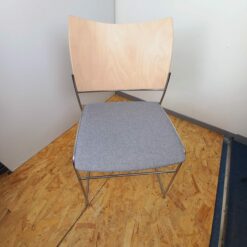 Chaise Curvy de Casala