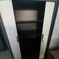 Armoire Steelcase - 120cm x 198cm x 43cm
