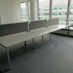 Bureau Bench 6 positions