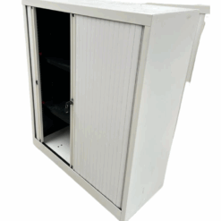ARMOIRE MÉTALLIQUE À RIDEAU