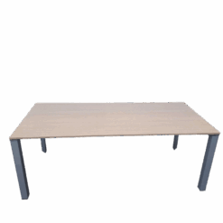 Table de réunion