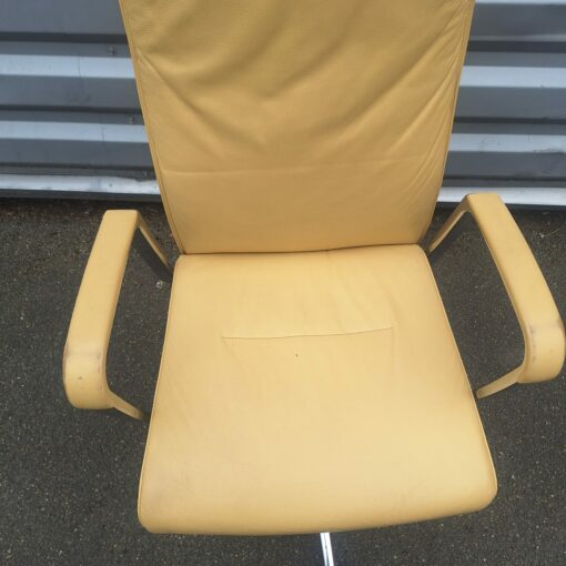 Kusch+Co- Fauteuil de direction Jorge Pensi