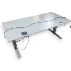 Bureau assis-debout électrique Kinnarps Oberon