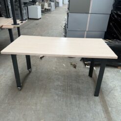 Table sur roulettes - HAWORTH