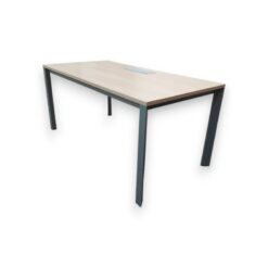 Bureau droit beige