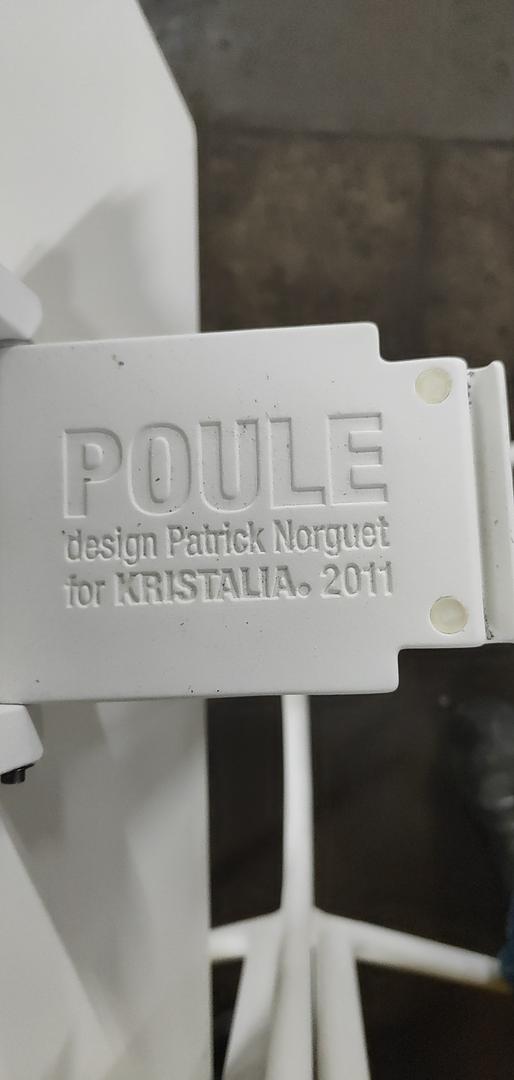 Table basculante KRISTALIA – POULE Table basculante KRISTALIA – POULE