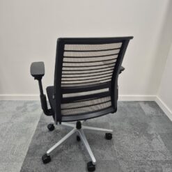 Fauteuil de bureau Steelcase Think v2