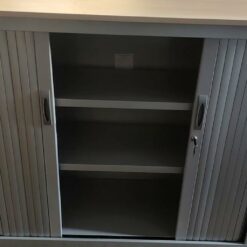 Armoire basse de bureau avec top bois