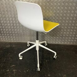 Chaise de bureau pivotante HAY About A Chair AAC50